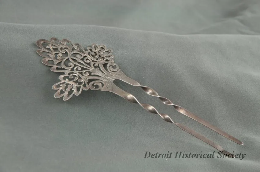 Comb, Hair - Dhs_1949_033_084_3_sf