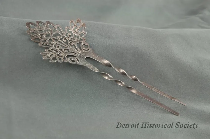 Comb, Hair - Dhs_1949_033_084_4_sf