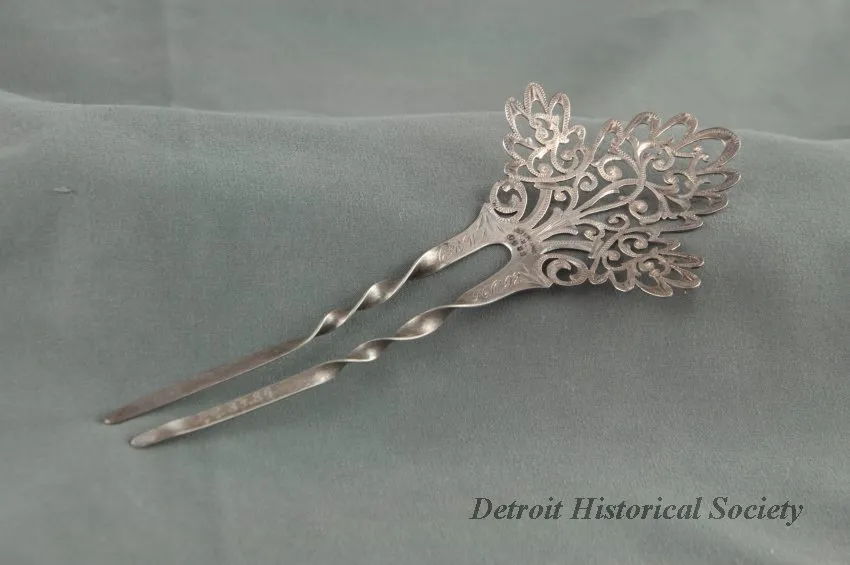Comb, Hair - Dhs_1949_033_084_7_sf