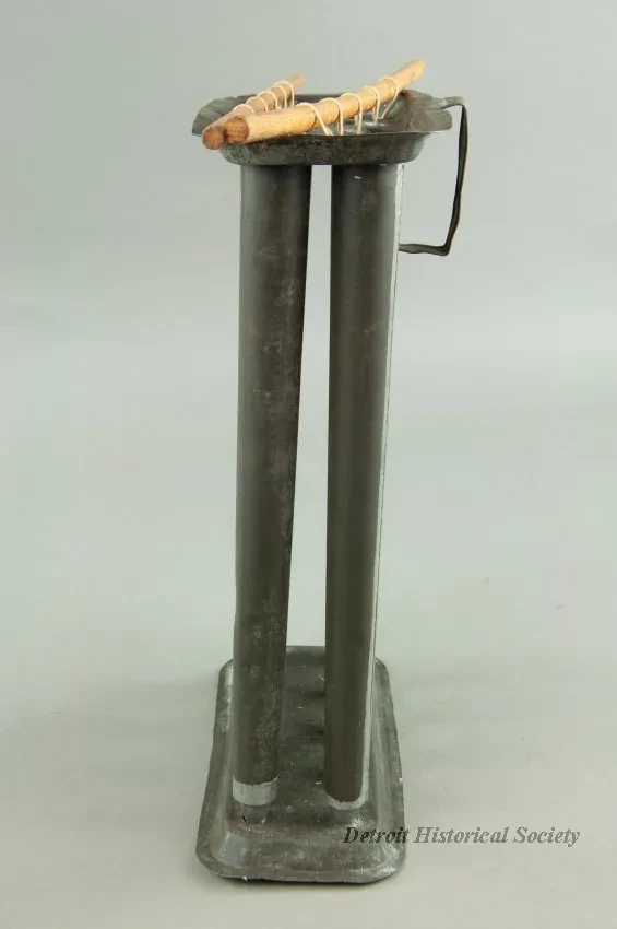 Mold, Candle