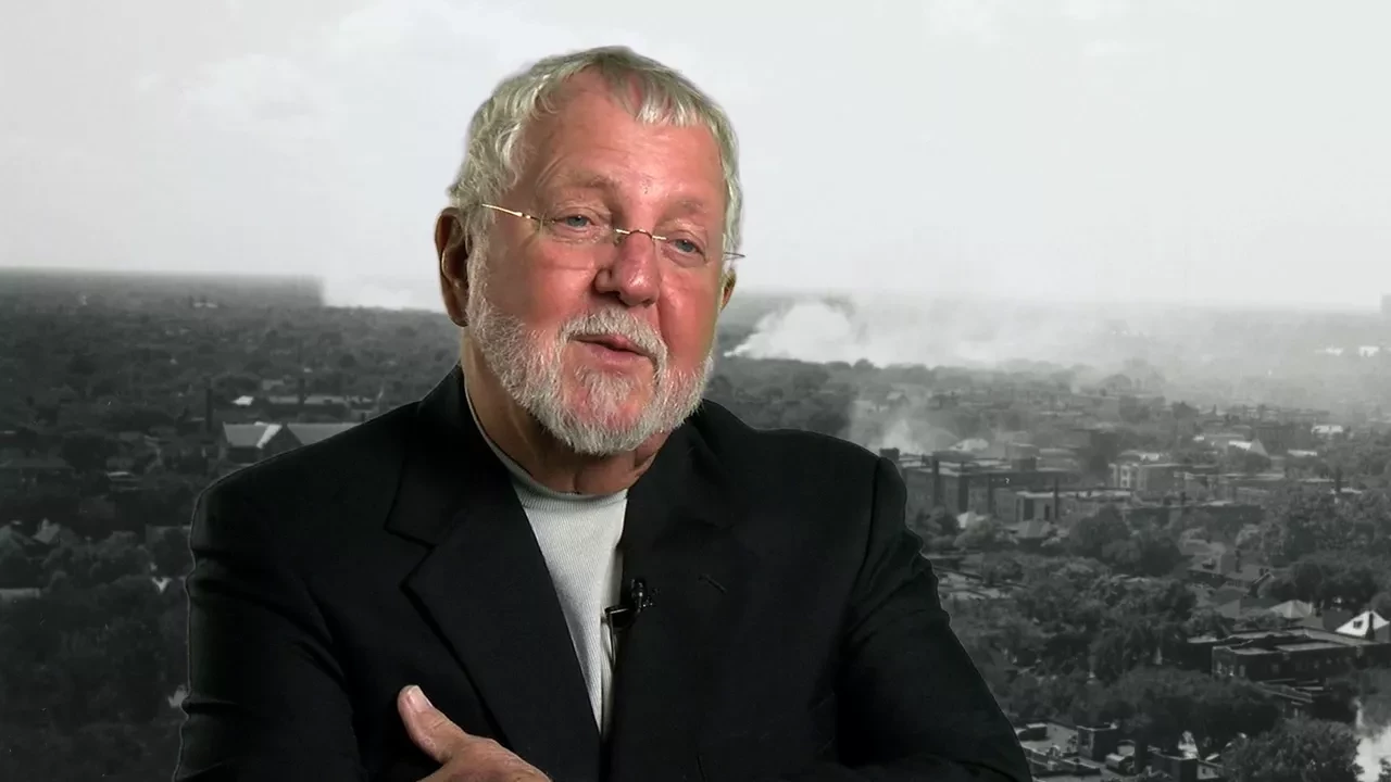 Erik Smith 