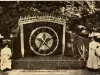 Postcard - Floral Clock, Waterworks Park, Detroit, Mich.
